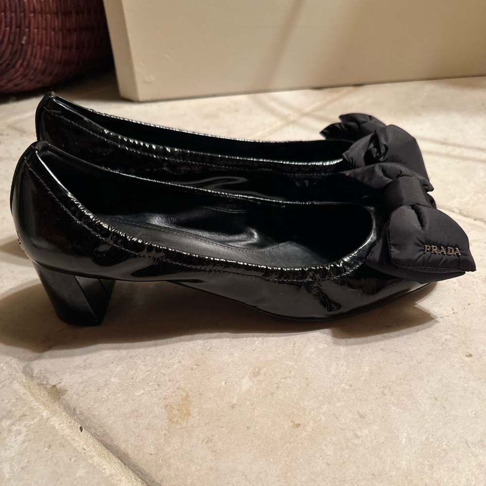 Vintage Prada Patent leather ballet flats